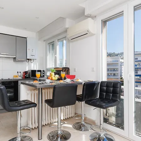 Sunny Mood Yourhosthelper アパート *