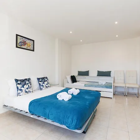 Sunny Mood Yourhosthelper *