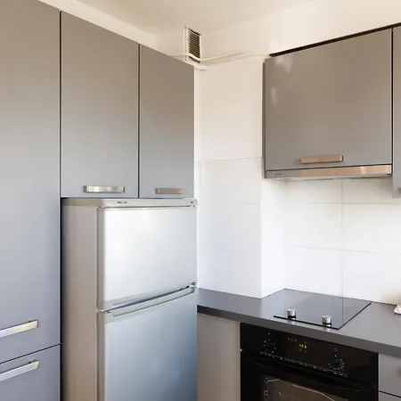 Sunny Mood Yourhosthelper